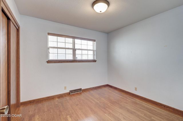 2714 S Minnesota Avenue, Joplin, MO 64804