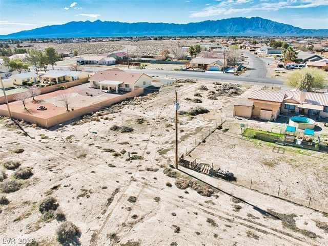 2384 Mount Charleston Drive, Pahrump, NV 89048