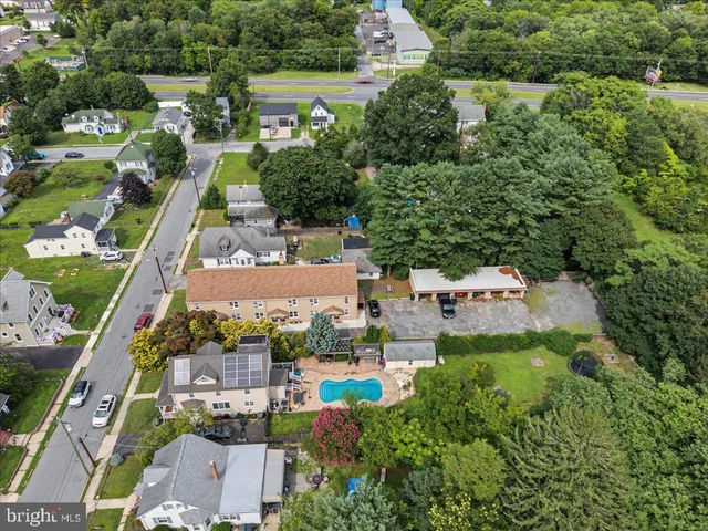 56 LINWOOD AVE, Williamstown, NJ 08094