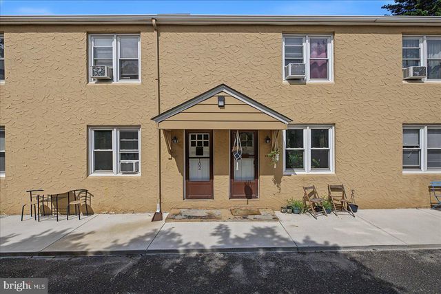 56 LINWOOD AVE, Williamstown, NJ 08094
