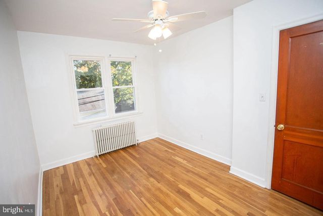 56 LINWOOD AVE, Williamstown, NJ 08094