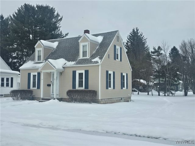 17 Stevens Avenue, Cuba, NY 14727