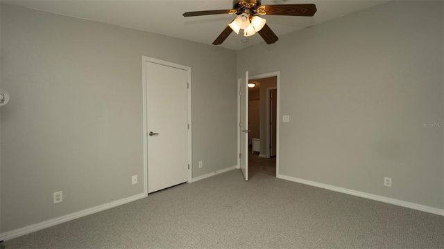8442 MOHICAN AVENUE, Brooksville, FL 34613