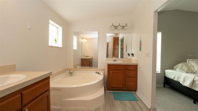 8442 MOHICAN AVENUE, Brooksville, FL 34613