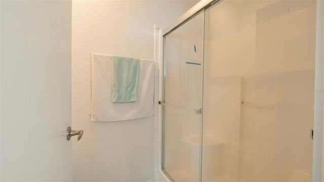 8442 MOHICAN AVENUE, Brooksville, FL 34613