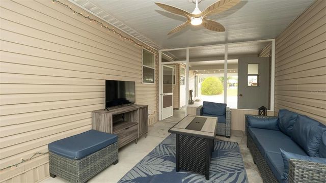 8442 MOHICAN AVENUE, Brooksville, FL 34613