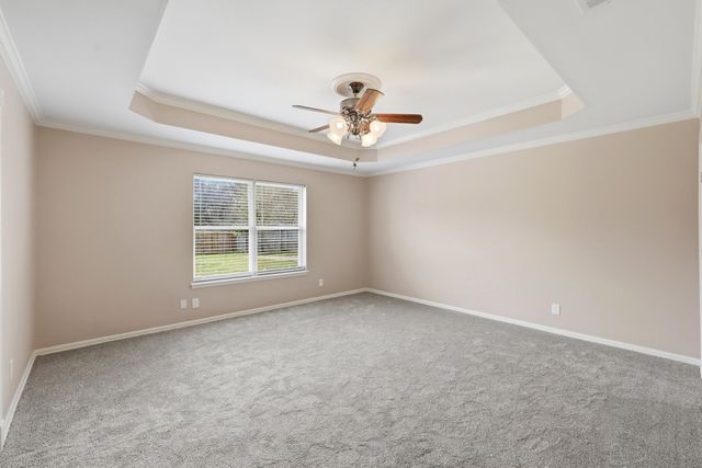 1302 Jeff Davis Dr., Tyler, TX 75703