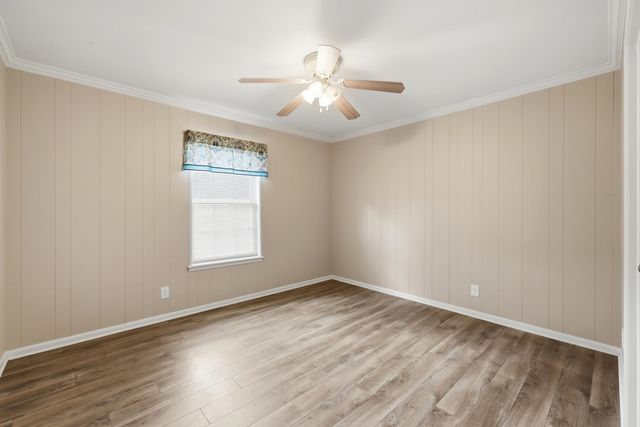 1302 Jeff Davis Dr., Tyler, TX 75703