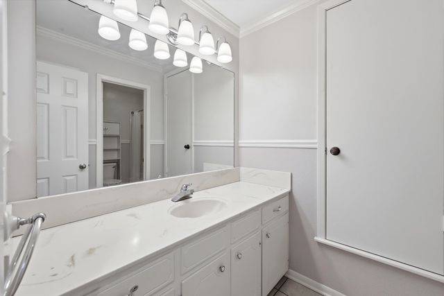 1302 Jeff Davis Dr., Tyler, TX 75703