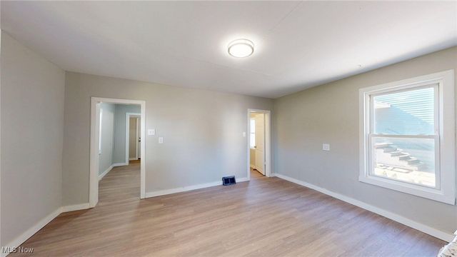 7815 Eve Avenue, Cleveland, OH 44102