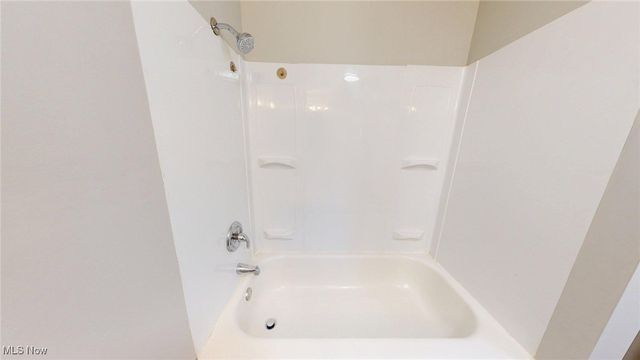 7815 Eve Avenue, Cleveland, OH 44102