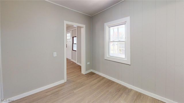 7815 Eve Avenue, Cleveland, OH 44102