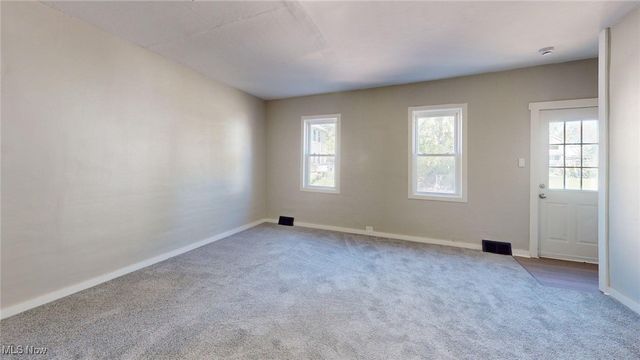 7815 Eve Avenue, Cleveland, OH 44102