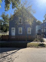 7815 Eve Avenue, Cleveland, OH 44102