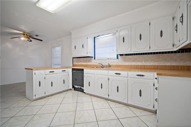 7183 Pine Barren Court, Mobile, AL 36695