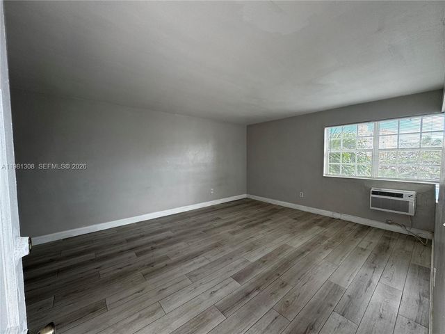 500 13th St 9, Miami Beach, FL 33139