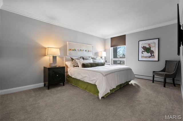 200 S Brentwood Boulevard 2C, Clayton, MO 63105