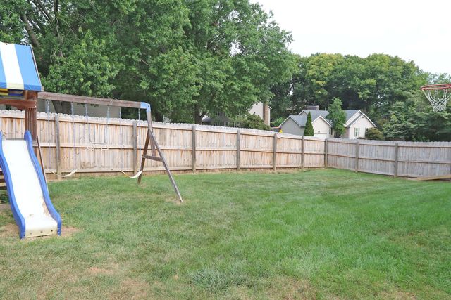 2430 Harrods Pointe Trace, Lexington, KY 40514