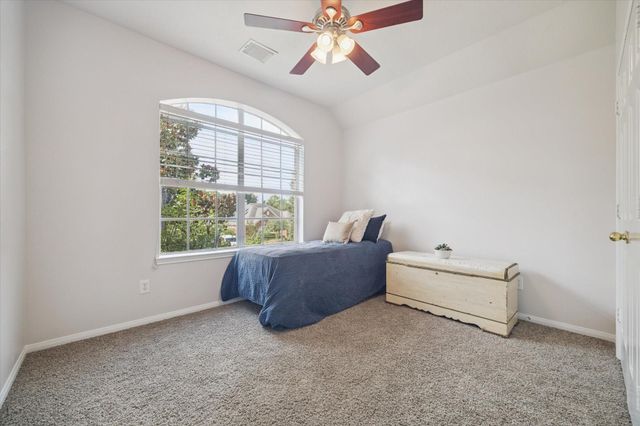 3727 Paigewood Drive, Pearland, TX 77584