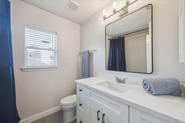 3727 Paigewood Drive, Pearland, TX 77584