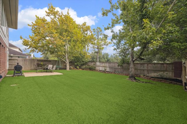 3727 Paigewood Drive, Pearland, TX 77584