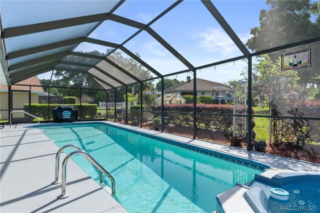 3012 E Balmoral Court, Hernando, FL 34442
