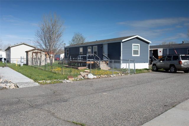 18 Hartland Street, Billings, MT 59105