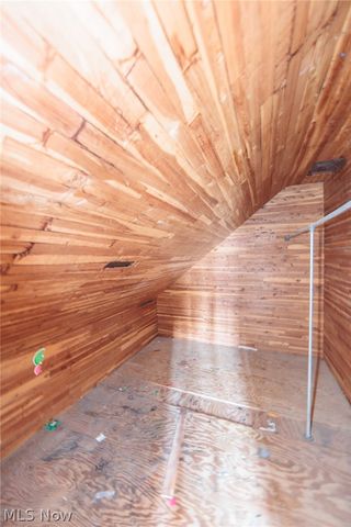 10136 Ridge Road, North Royalton, OH 44133