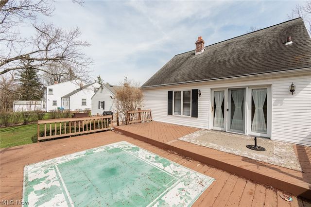 10136 Ridge Road, North Royalton, OH 44133