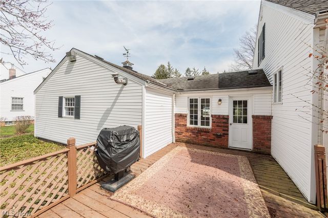 10136 Ridge Road, North Royalton, OH 44133