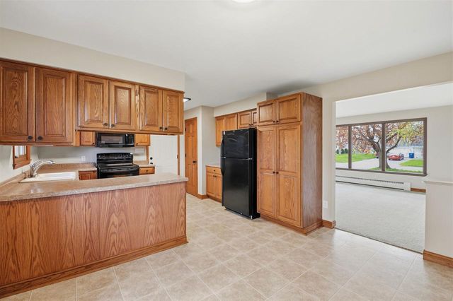 1223 GUNS STREET, Green Bay, WI 54311