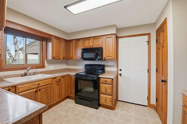 1223 GUNS STREET, Green Bay, WI 54311