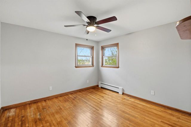 1223 GUNS STREET, Green Bay, WI 54311