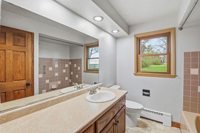 1223 GUNS STREET, Green Bay, WI 54311