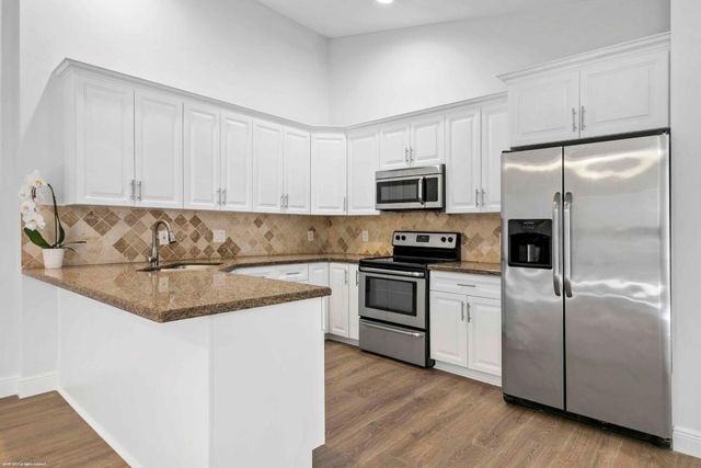 1120 Hyacinth Place Unit 1126, Wellington, FL 33414