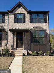 2000 Fortuna Street, Lawrenceville, GA 30046