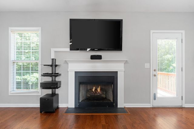 3519 Oak Creek Dr, Clarksville, TN 37040