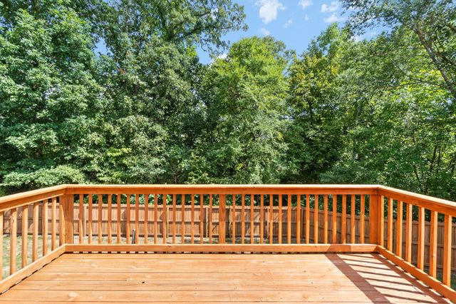 3519 Oak Creek Dr, Clarksville, TN 37040