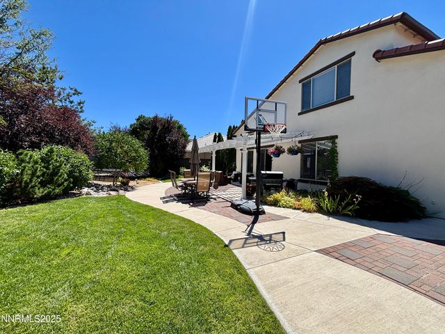 645 Paso Fino Court, Reno, NV 89521