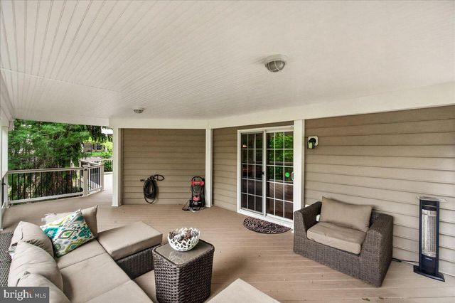 9710 WOODFIELD CT, New Market, MD 21774