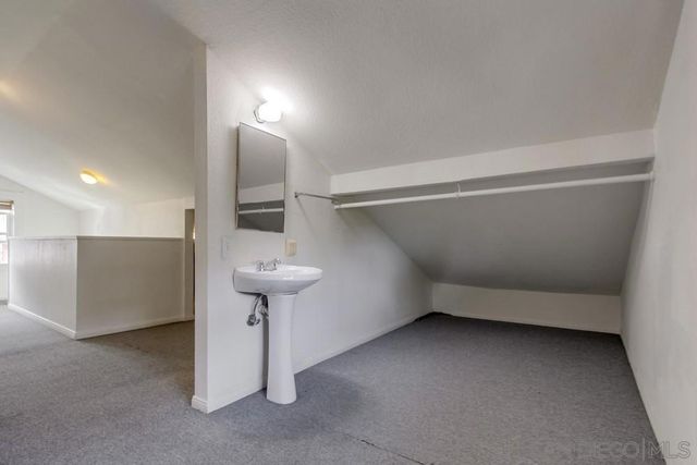 744 Robinson Ave, San Diego, CA 92103