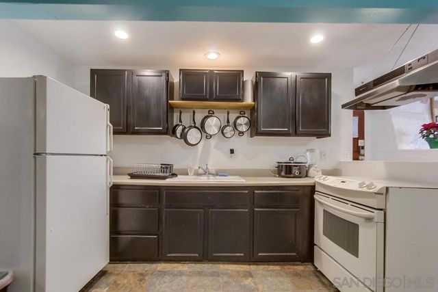 744 Robinson Ave, San Diego, CA 92103