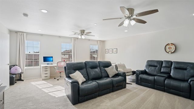 2221 Hickory Drive, Little Elm, TX 75068