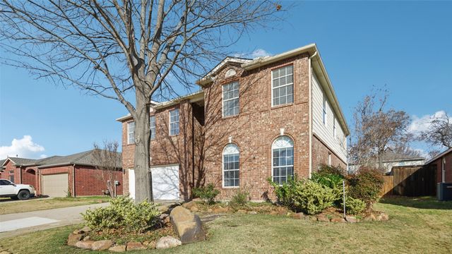 2221 Hickory Drive, Little Elm, TX 75068