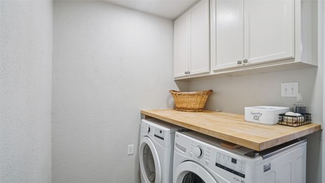 2221 Hickory Drive, Little Elm, TX 75068