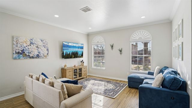 2221 Hickory Drive, Little Elm, TX 75068