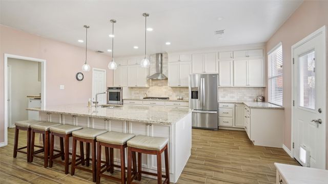 2221 Hickory Drive, Little Elm, TX 75068