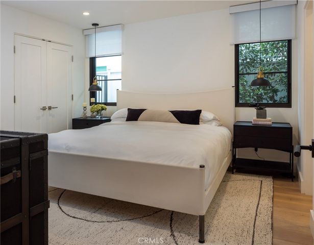 304 Goldenrod Avenue, Corona Del Mar, CA 92625