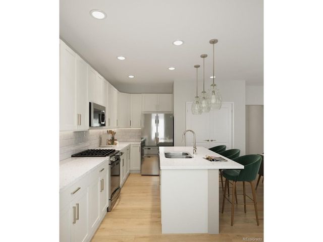 9163 Violet Way, Arvada, CO 80007