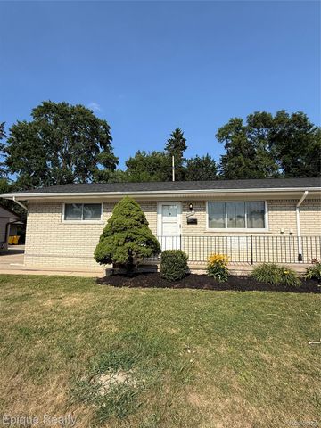 45656 Brownell Street, Utica, MI 48317